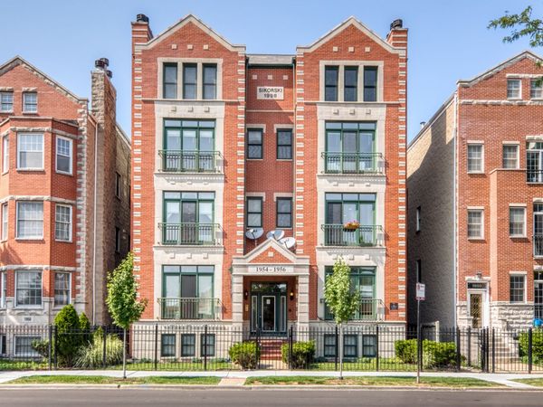 1954 W Diversey Parkway , Unit 3W, Chicago, IL 60614