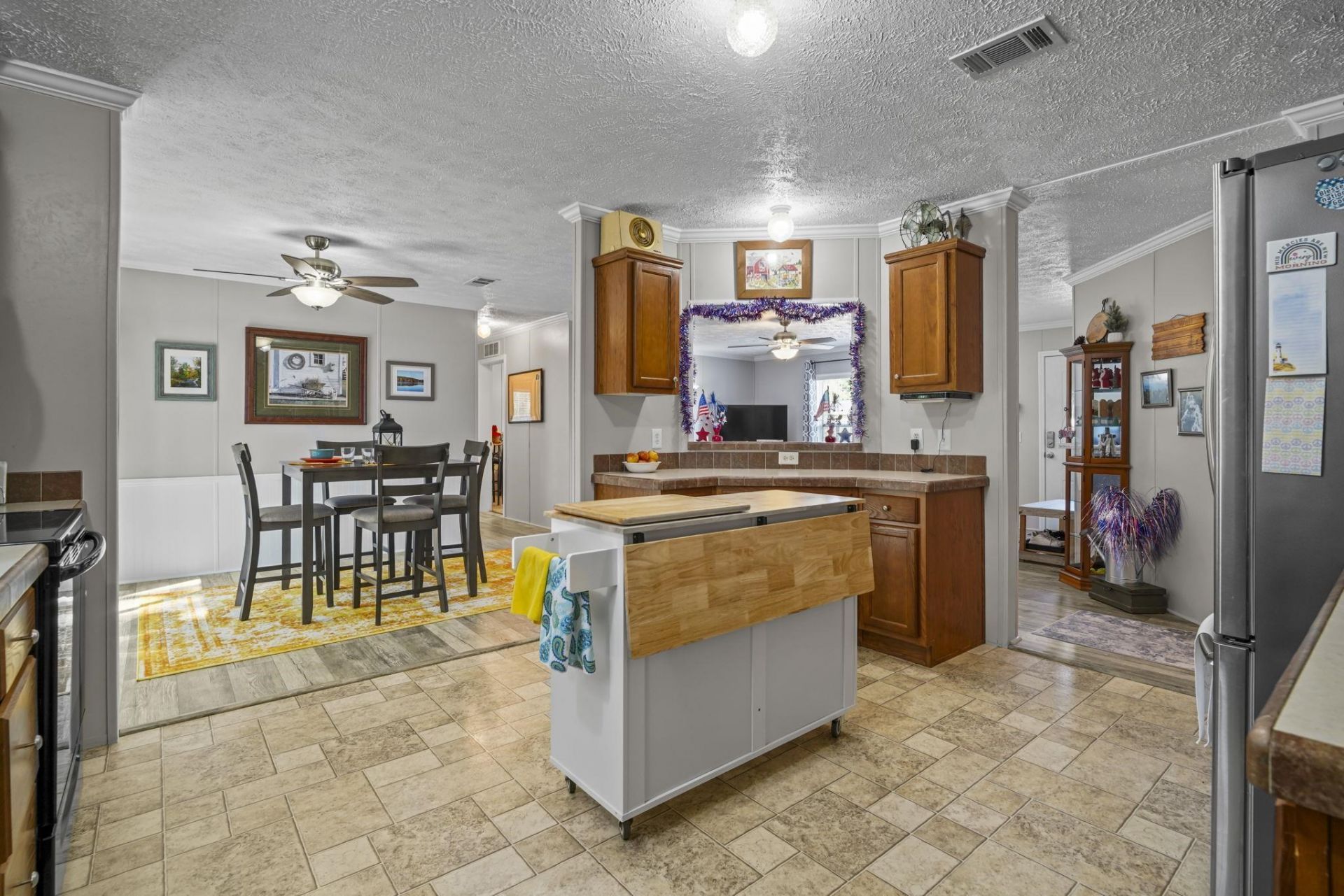 160 Nollie Rd. Photo 15