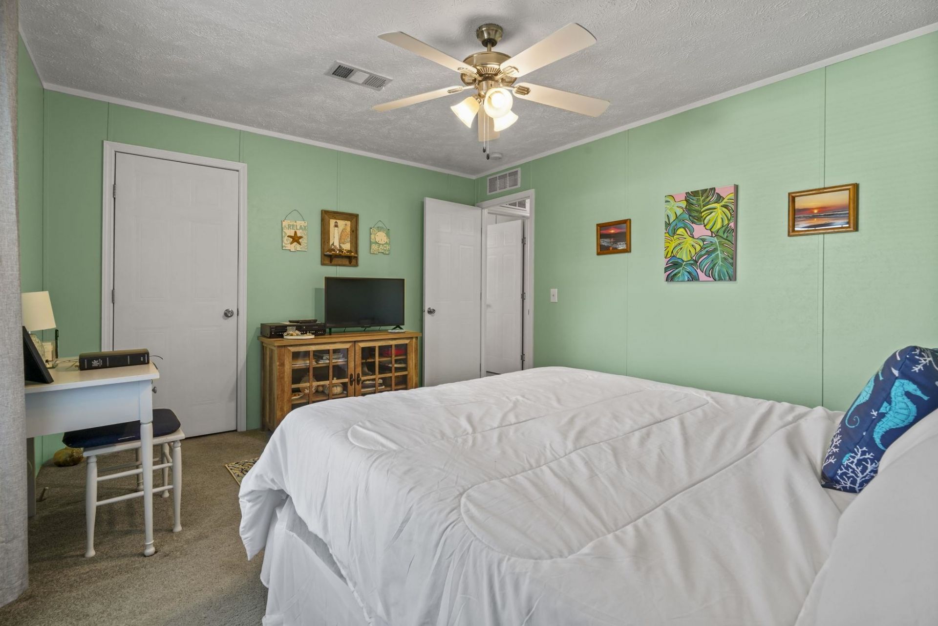 160 Nollie Rd. Photo 31
