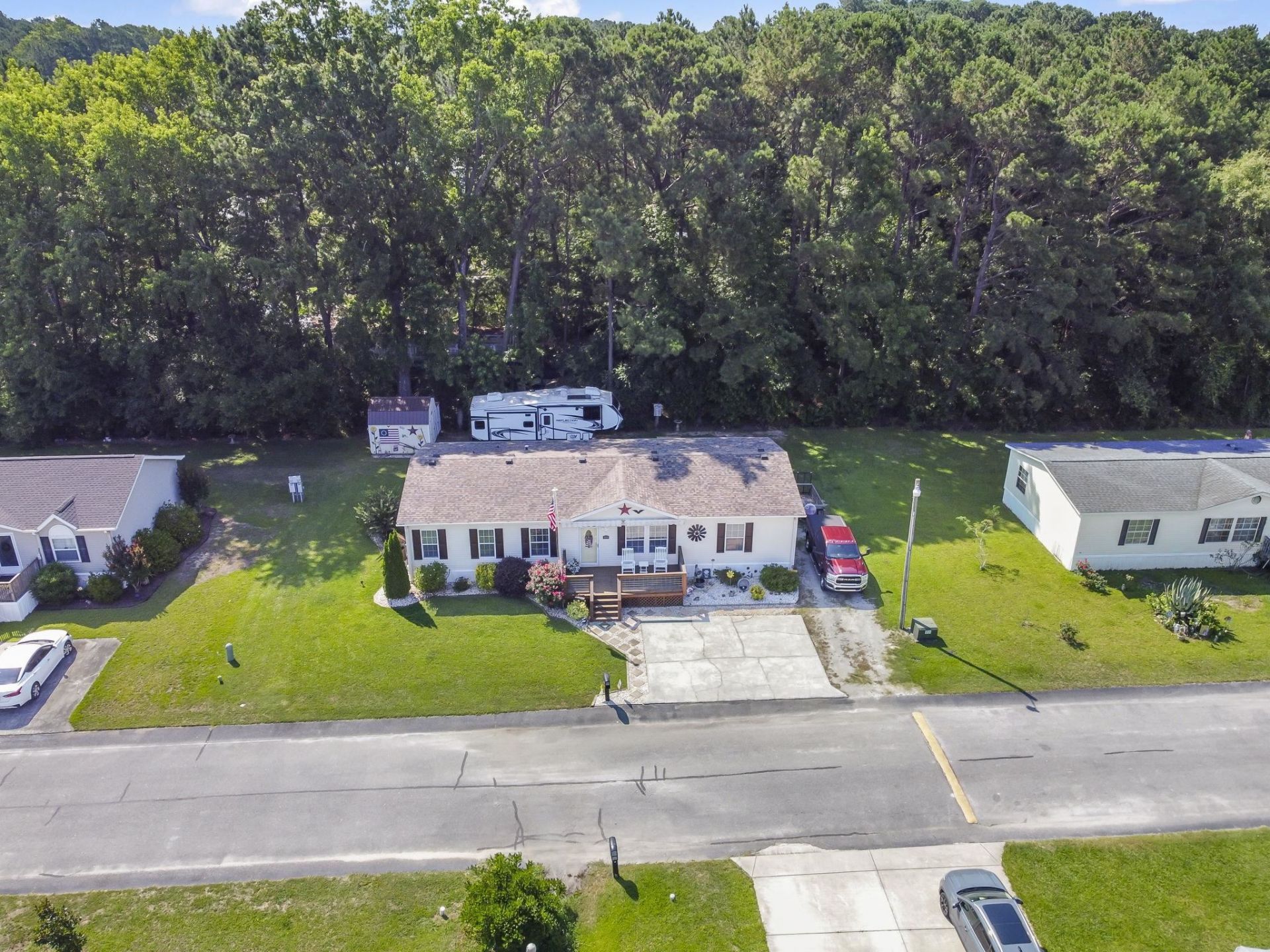 160 Nollie Rd. Photo 40