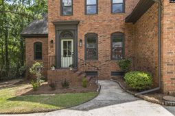 503 Timbertrail Court  photo 4