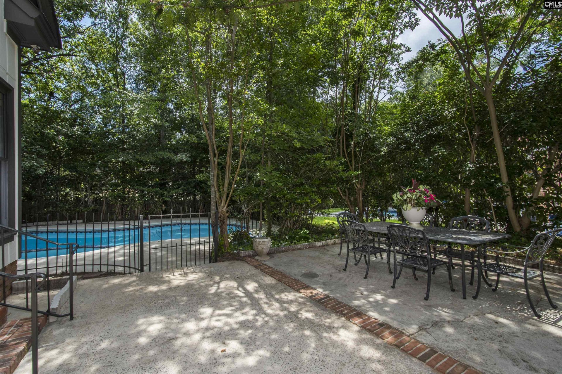 503 Timbertrail Court  Photo 9