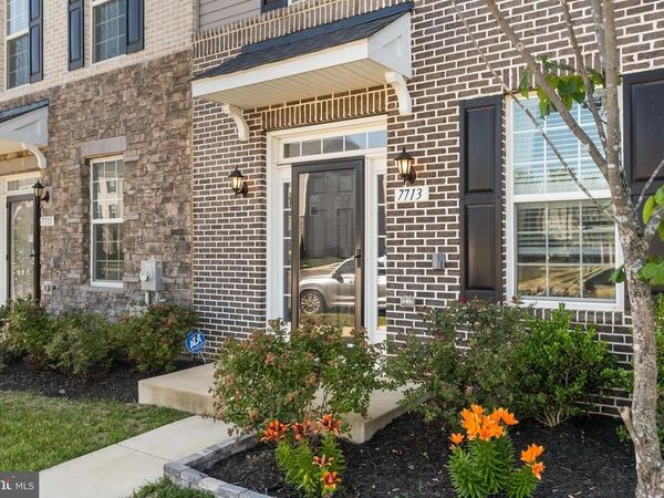 7713 PRESIDENTIAL PARKWAY, UPPER MARLBORO, MD 20774