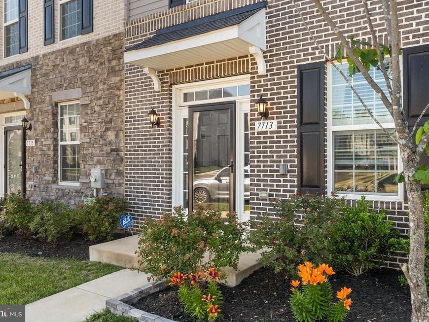 7713 Presidential Parkway, Upper Marlboro, MD 20774 Main Photo