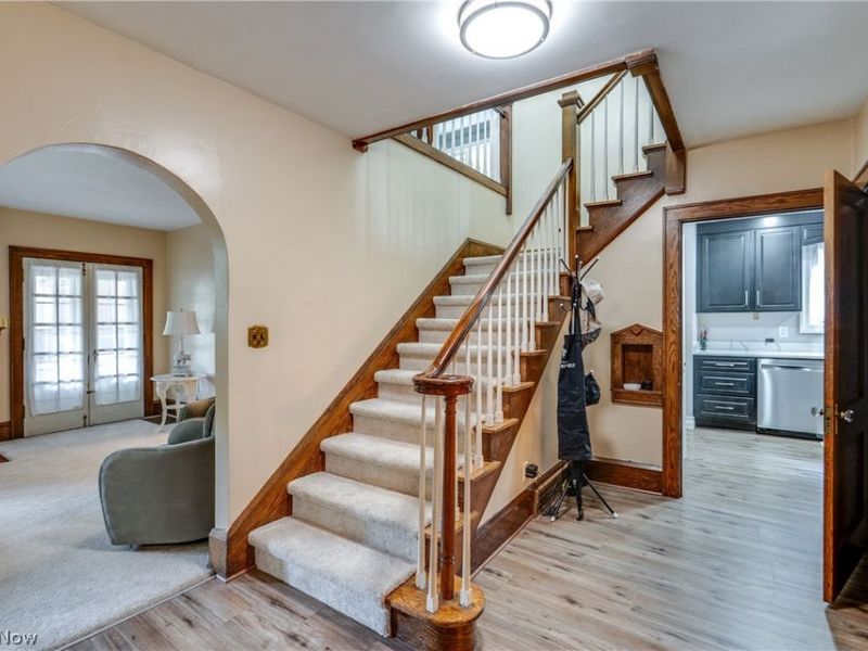 608 25th Street NW, Canton, OH 44709 Photo 3