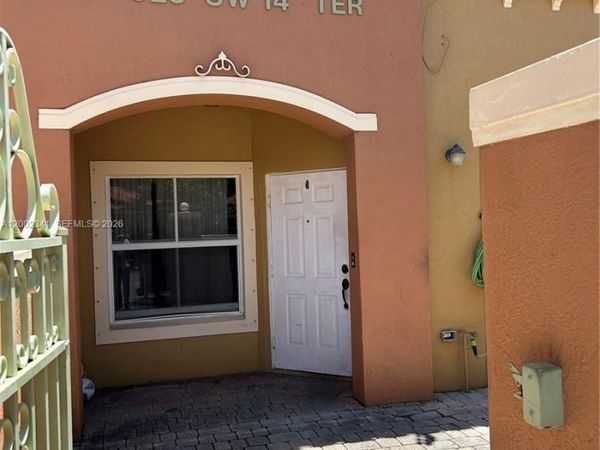 915 SW 143rd Ter , Unit 2008, Pembroke Pines, FL 33027