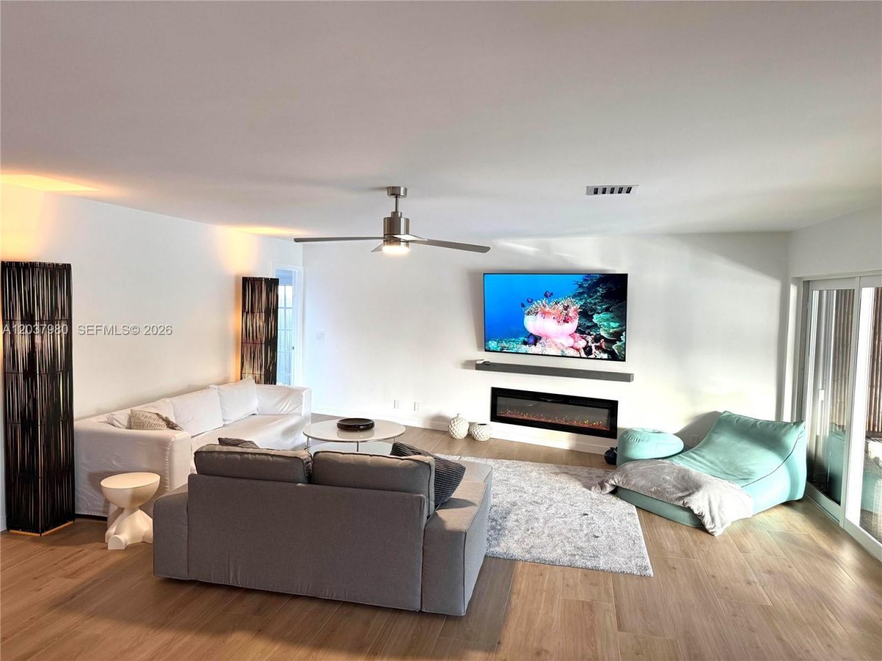2100 NE 24th St, Wilton Manors, FL 33305 Photo