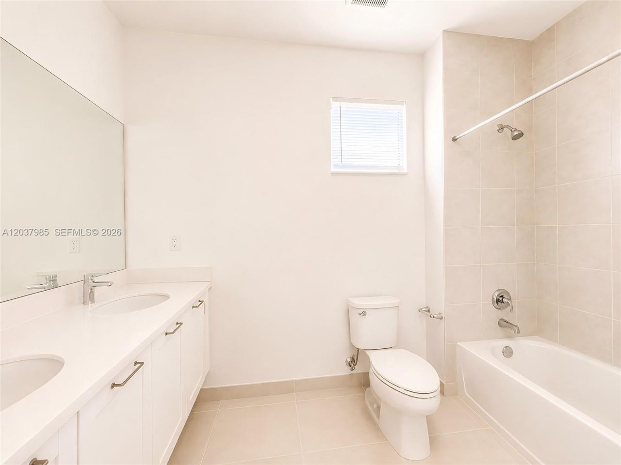 8185 NW 42nd St , Unit 8185, Doral, FL 33166 Photo