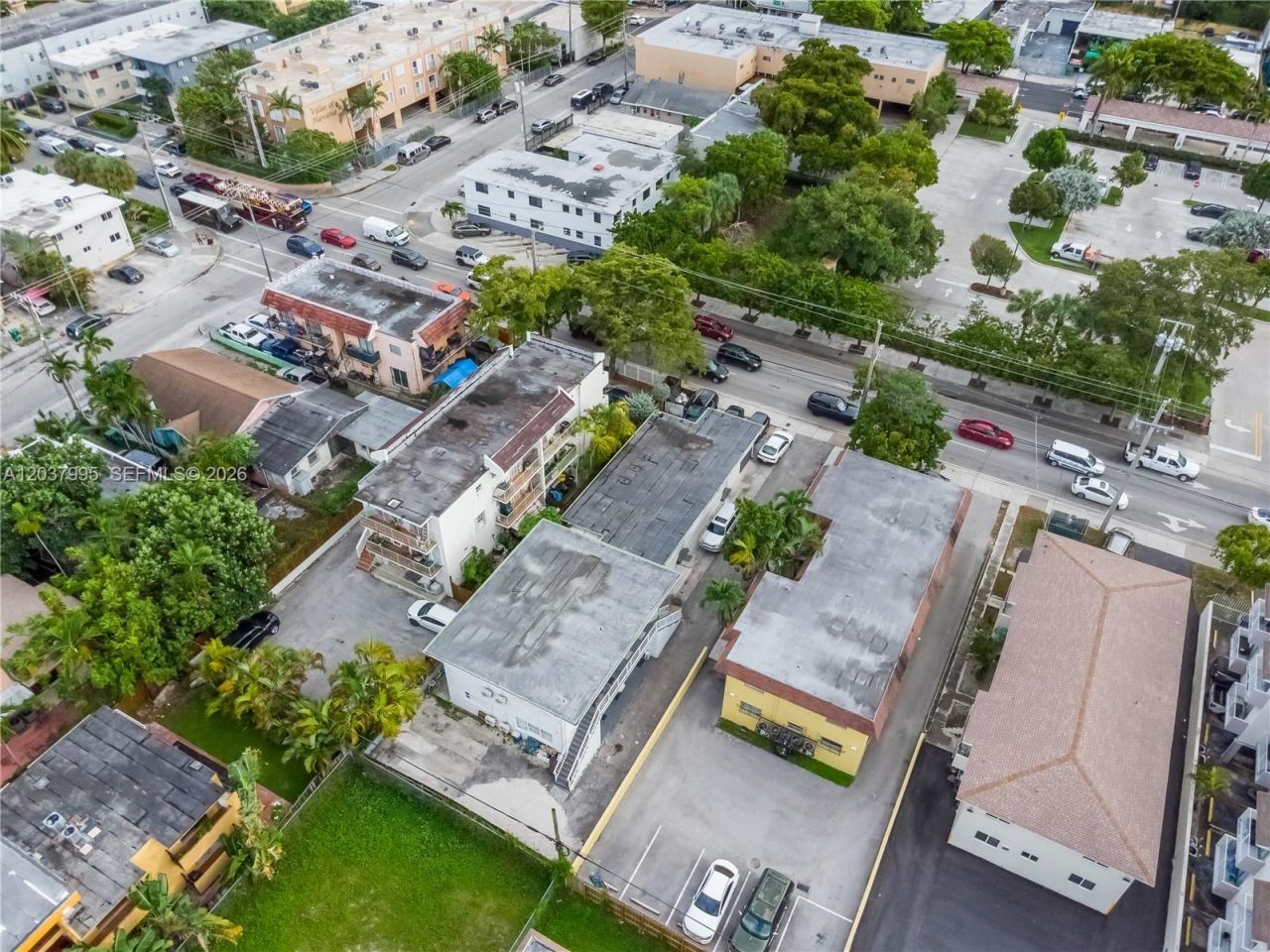 1131 SW 7th St , Miami, FL 33130 Photo
