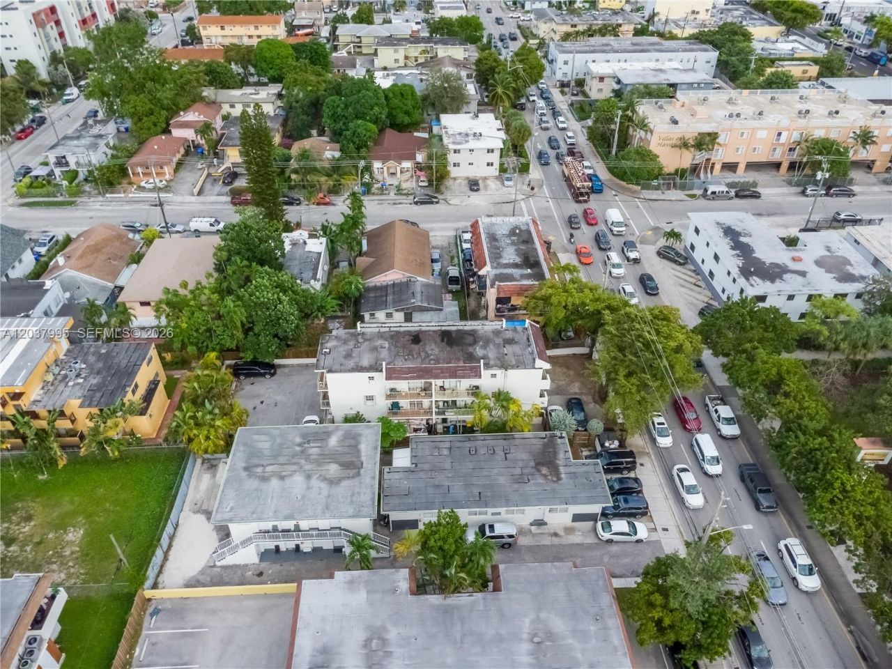 1131 SW 7th St , Miami, FL 33130 Photo