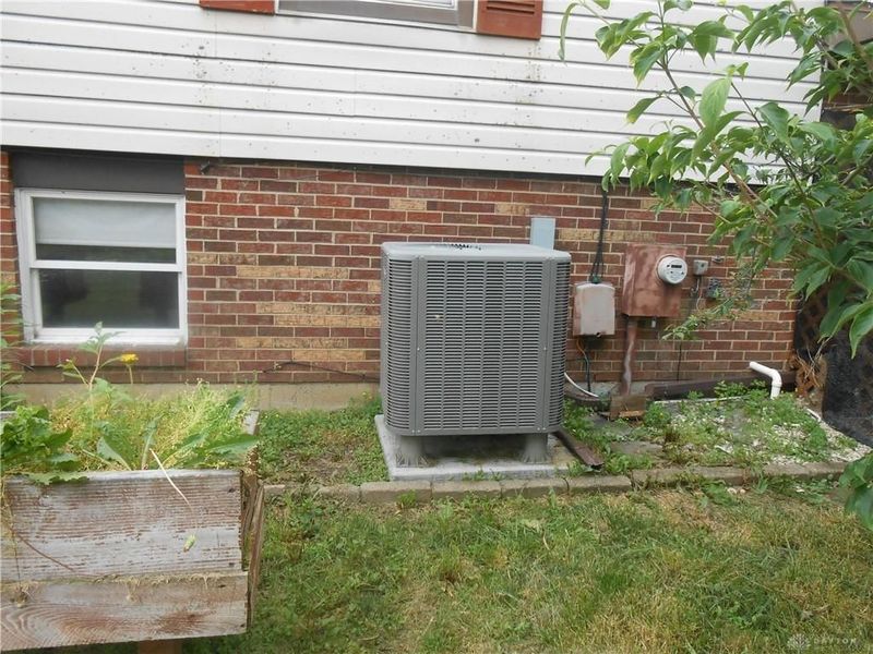 5778 Waynegate Road, Huber Heights, OH 45424 Photo 16