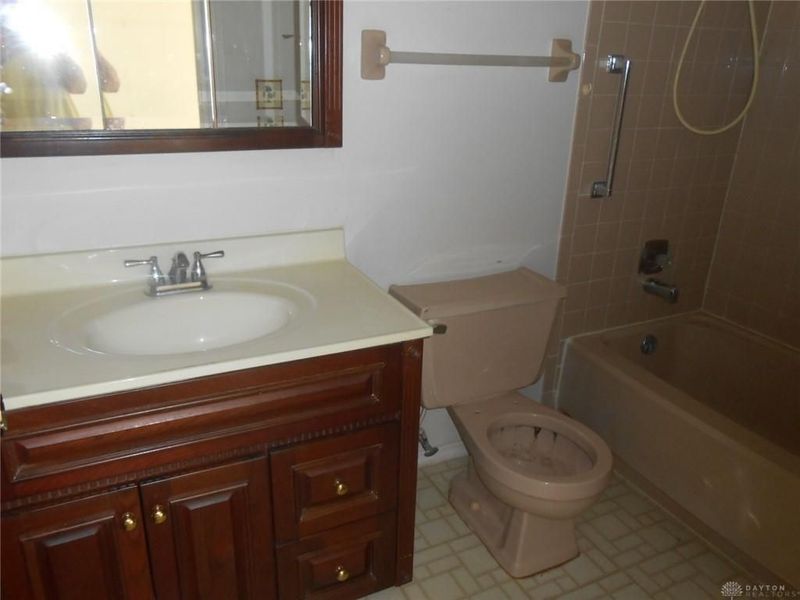 5778 Waynegate Road, Huber Heights, OH 45424 Photo 32