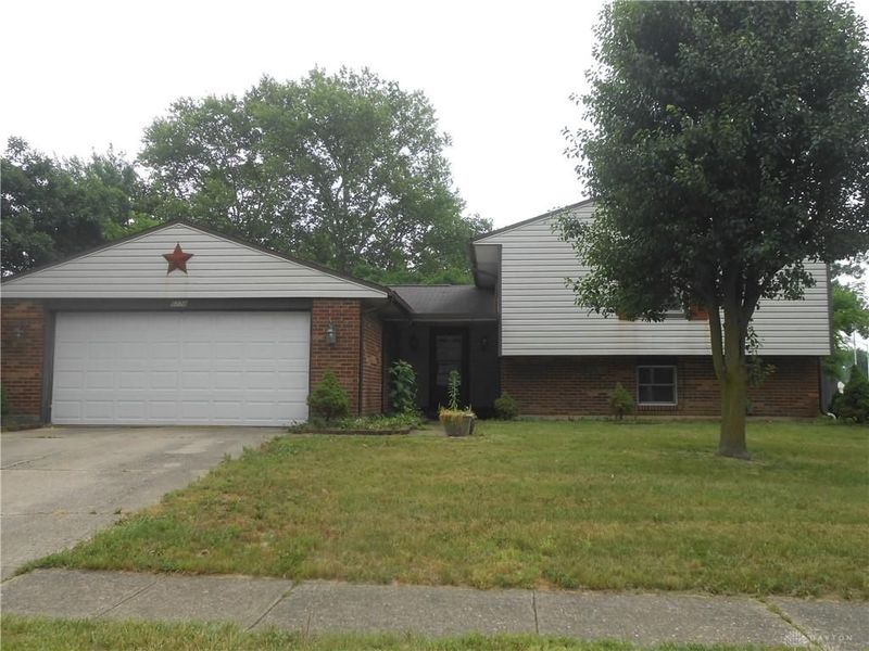 5778 Waynegate Road, Huber Heights, OH 45424 Photo 7