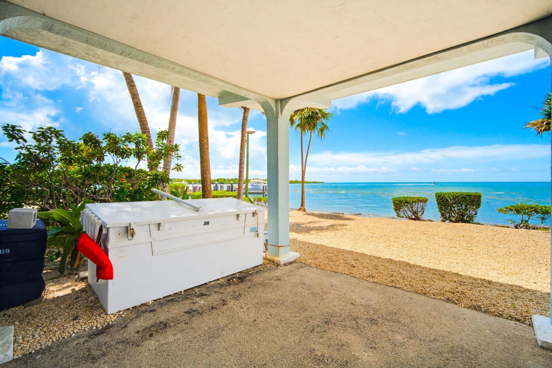 12690 Overseas Highway, Unit APT 310, Marathon, FL 33050 Photo