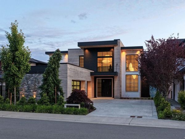 1424 Pinehurst Pl , Langford, BC V9B 3S3