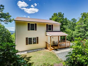 585 Cresthill Road, Lynchburg, VA 24504