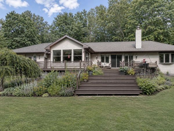 10660 D Drive S, Ceresco, MI 49033