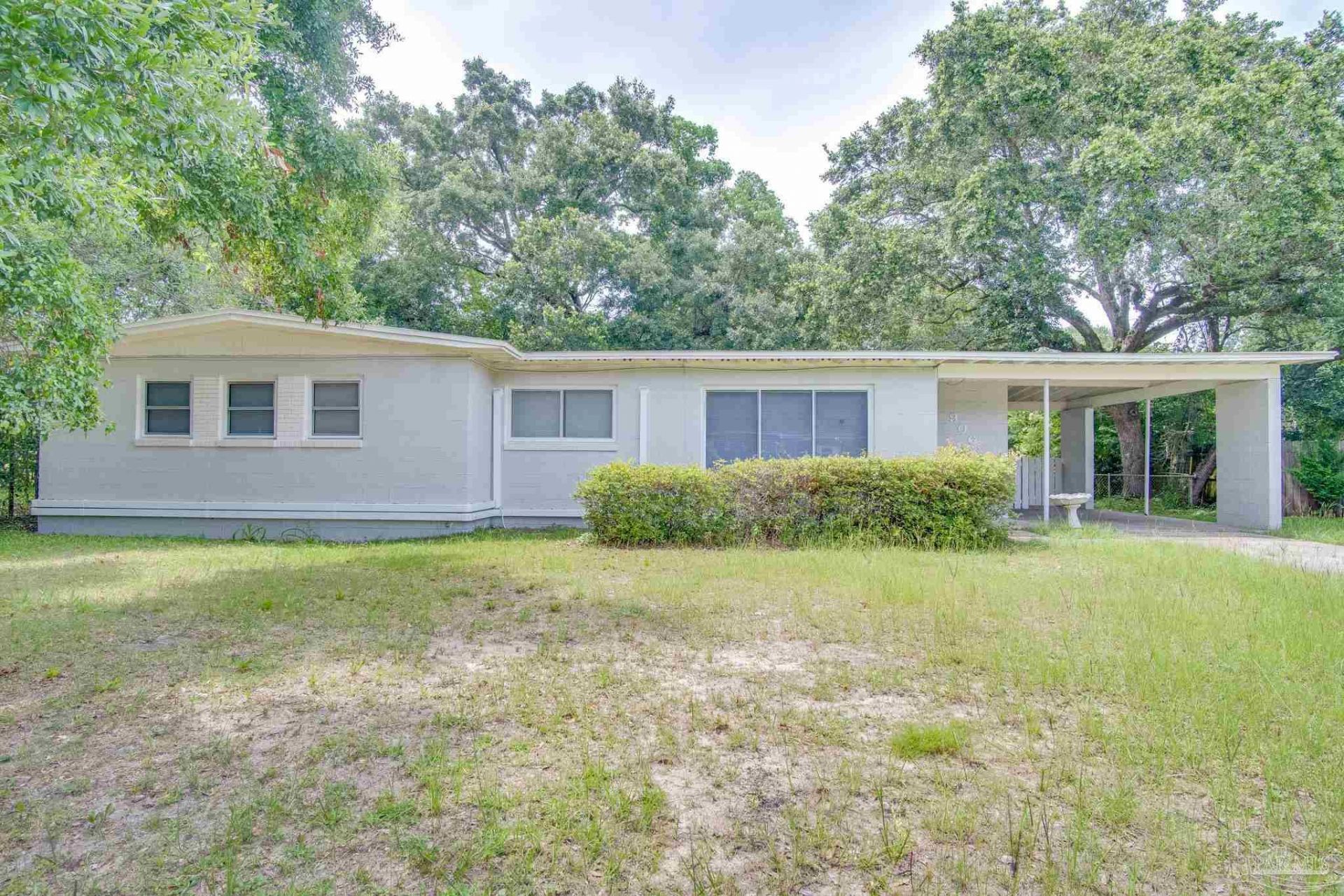 906 Ontario Ln, Pensacola, FL 32505 Main Photo