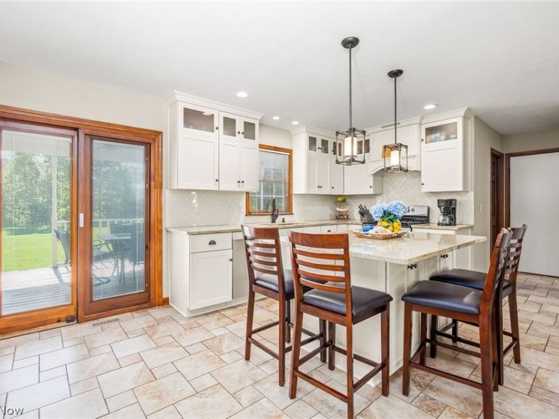 1170 Waterbury Drive, Medina, OH 44256 Photo 7