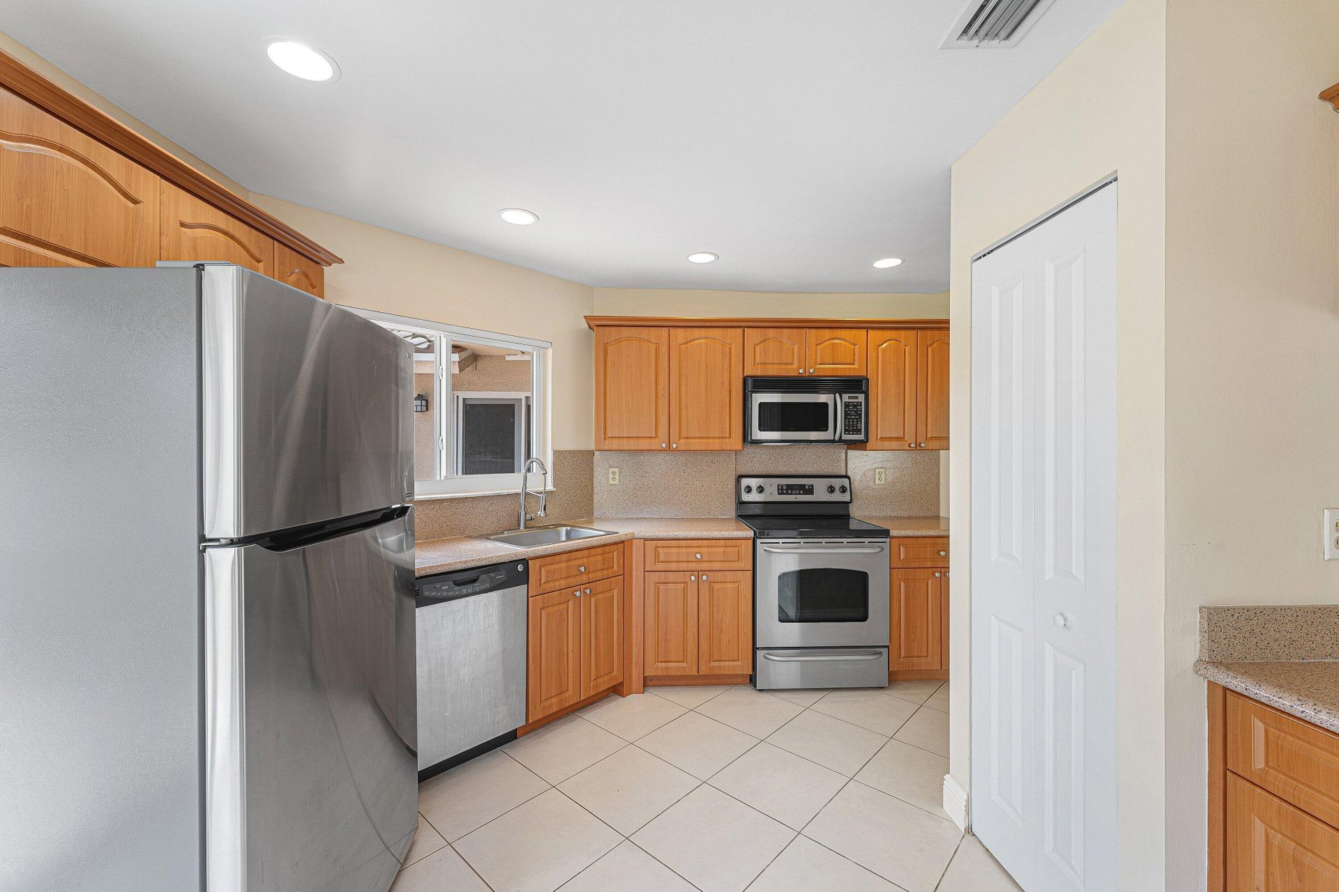 6290 Sweet Maple Lane, Boca Raton, FL 33433 Photo