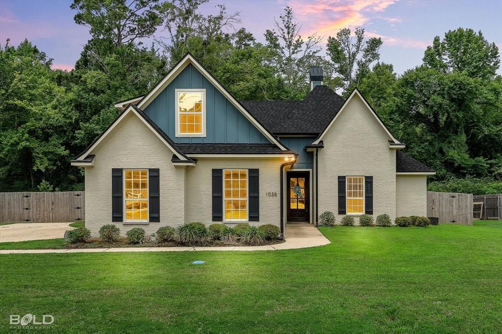1038 Shady Oaks Drive, Keatchie, LA 71046 Main Photo