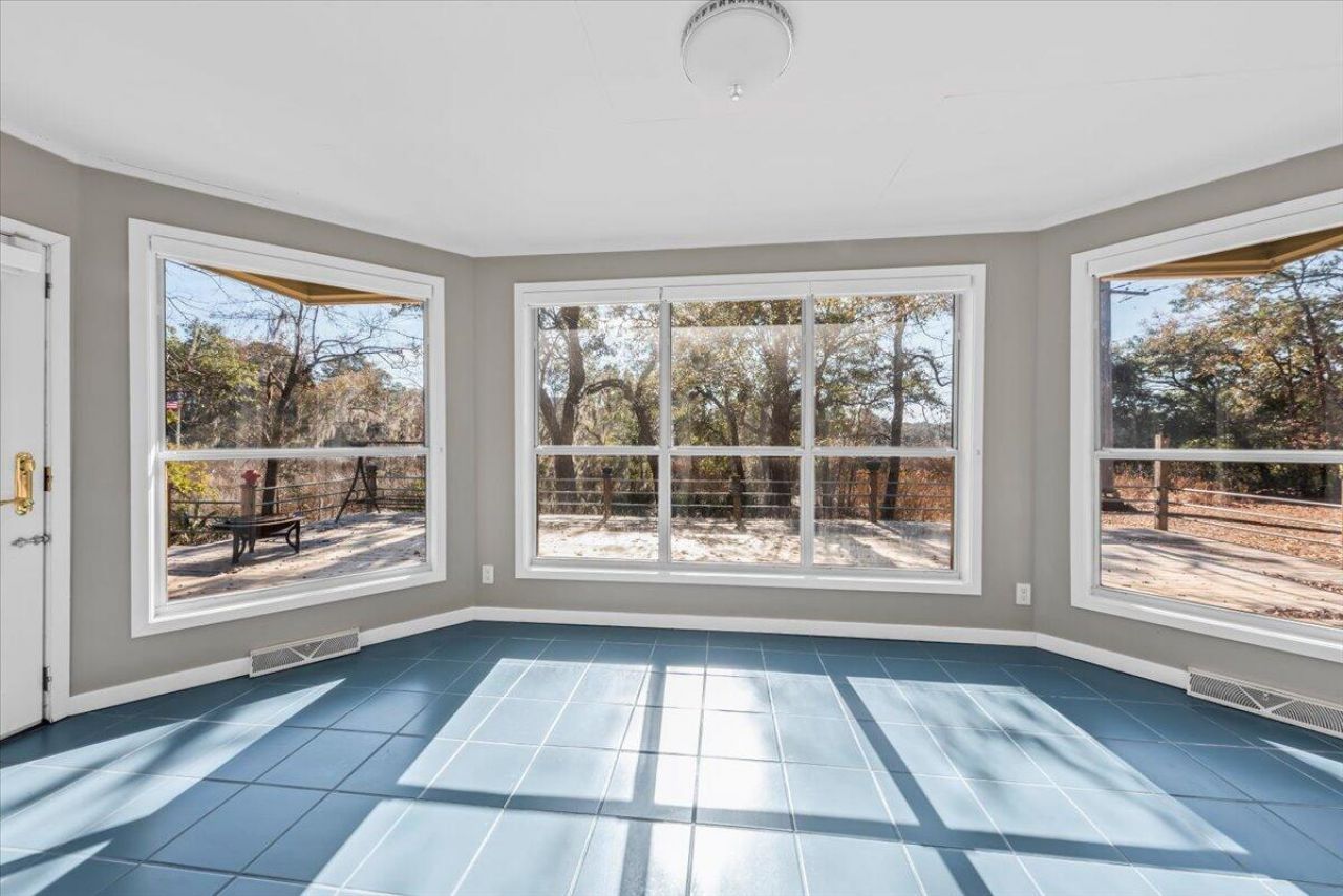 2051 Marsh Flower Lane Photo 18