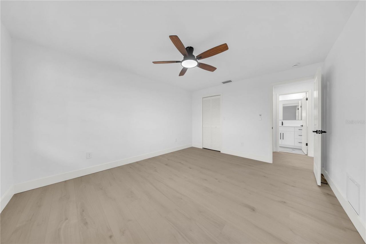 2905 Bluffs Drive, Largo, FL 33770 Photo