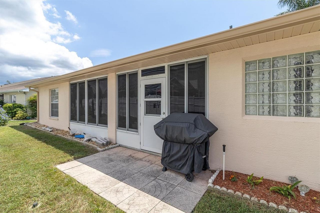 4502 Foxboro Drive, New Port Richey, FL 34653 Photo