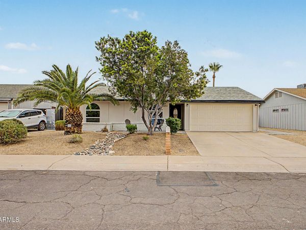 6123 W NANCY Road, Glendale, AZ 85306