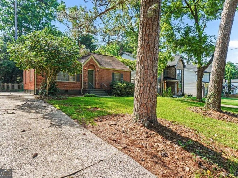 Property Image 4