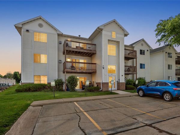 4611 1st Avenue SW, Unit 7, Cedar Rapids, IA 52405