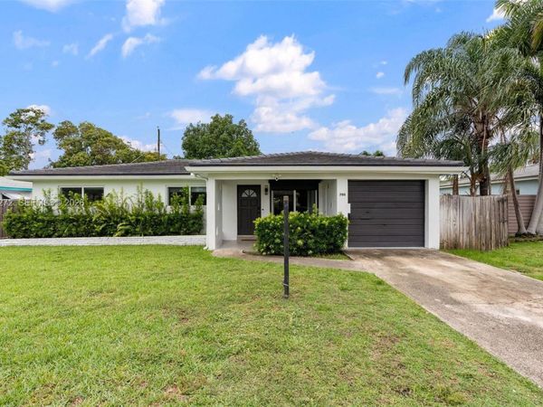 706 N 32nd Ct , Hollywood, FL 33021