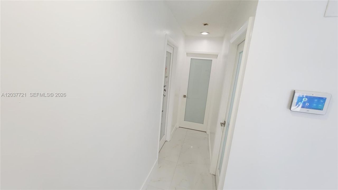 1421 SW 104th Ave, Pembroke Pines, FL 33025 Photo