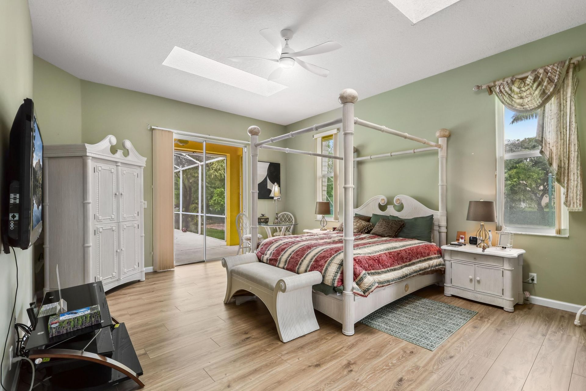 8023 N 120th Ave Avenue N, The Acreage, FL 33412 Photo