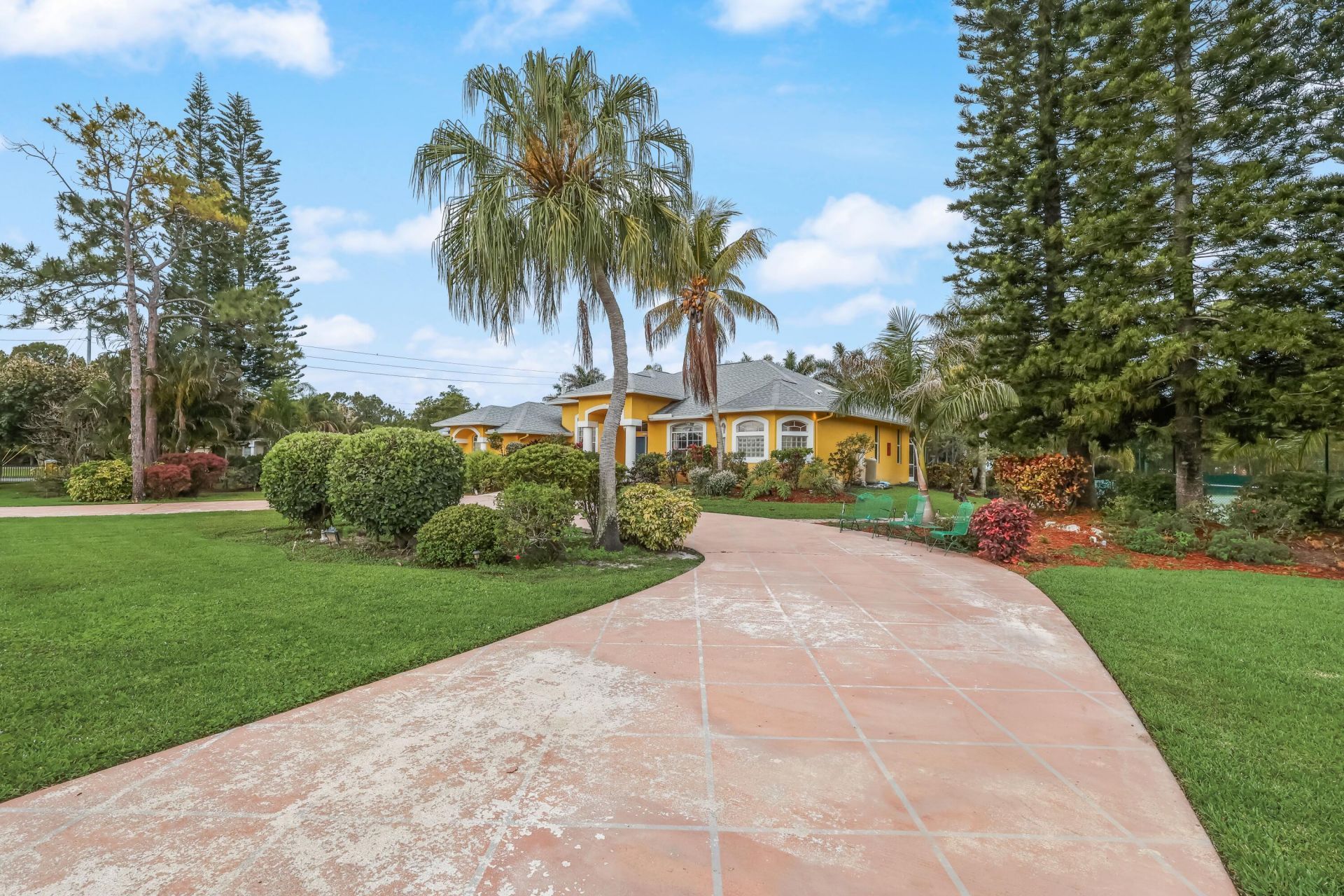 8023 N 120th Ave Avenue N, The Acreage, FL 33412 Photo