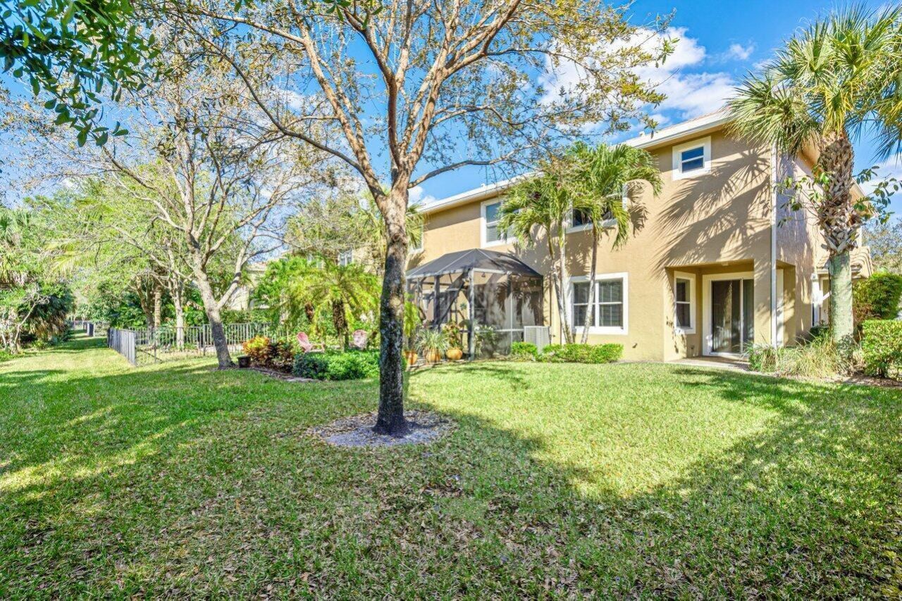 5009 Dulce Court, Palm Beach Gardens, FL 33418 Photo