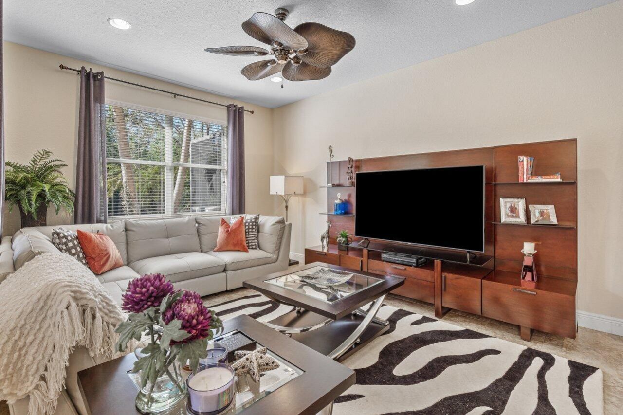 5009 Dulce Court, Palm Beach Gardens, FL 33418 Photo