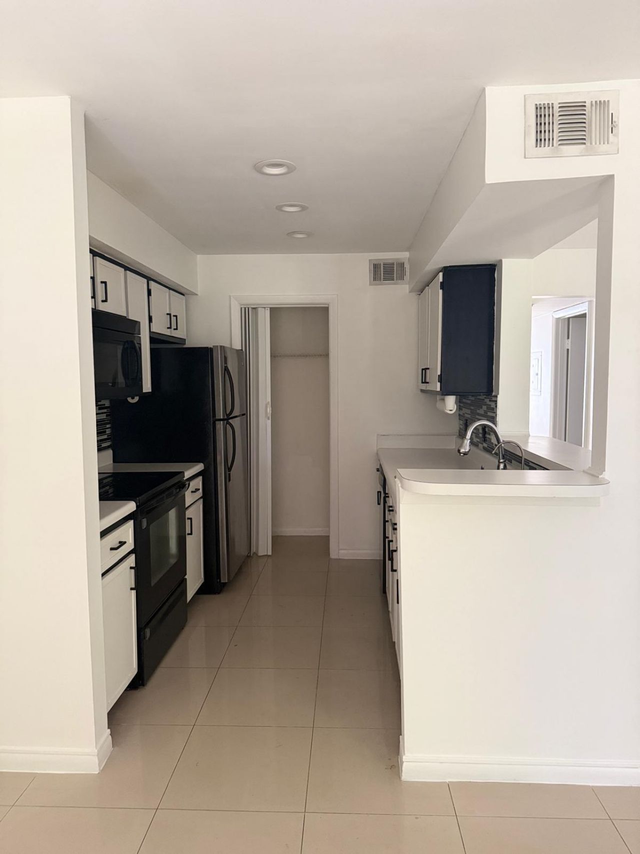 815 West Boynton Beach Boulevard, Unit 15-103, Boynton Beach, FL 33426 Photo