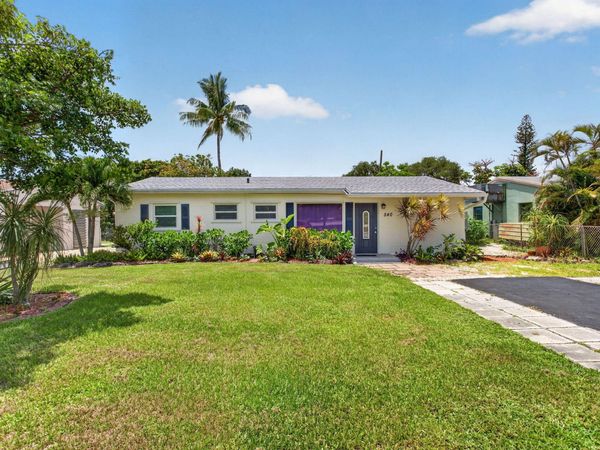 540 NE 61st Court, Oakland Park, FL 33334