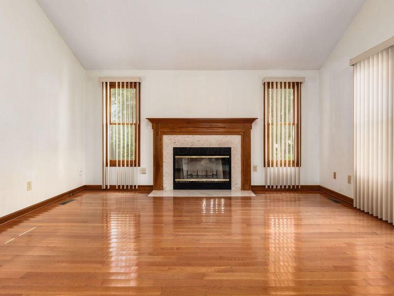 100 E Dublin Granville Road , Worthington, OH 43085 Photo 27
