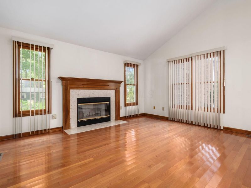 100 E Dublin Granville Road , Worthington, OH 43085 Photo 28