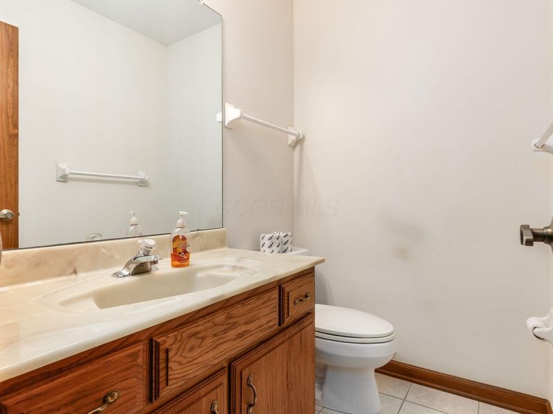 100 E Dublin Granville Road , Worthington, OH 43085 Photo 6