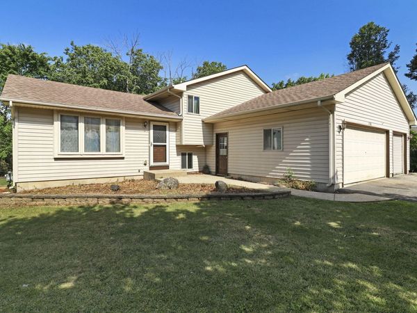 11788 231st Ct, Salem Lakes, WI 53179