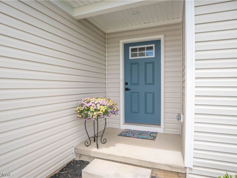 2655 Elkford Circle NE, Canton, OH 44721 Photo 4