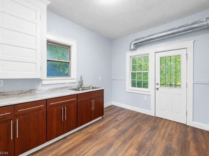 1412 W 84th Street , Cleveland, OH 44102 Photo 7