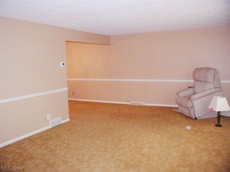 5610 Essex Drive, Seven Hills, OH 44131 Photo 18