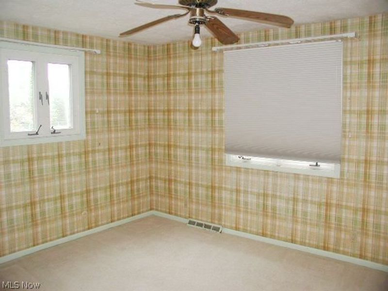 5610 Essex Drive, Seven Hills, OH 44131 Photo 28