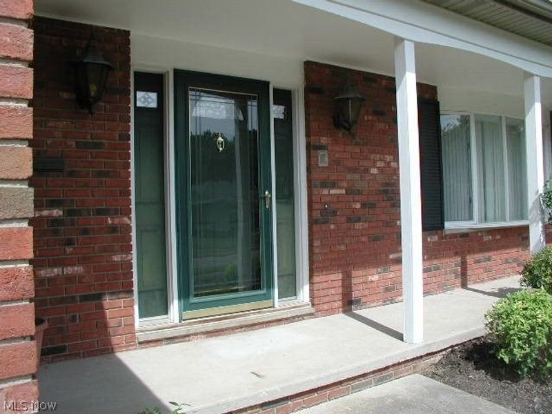 5610 Essex Drive, Seven Hills, OH 44131 Photo 3