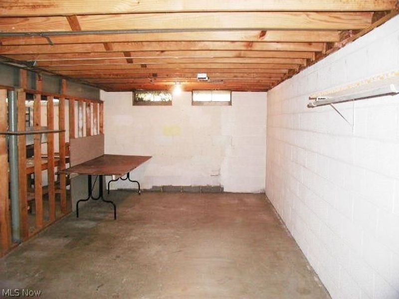 5610 Essex Drive, Seven Hills, OH 44131 Photo 31