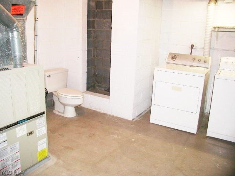5610 Essex Drive, Seven Hills, OH 44131 Photo 33